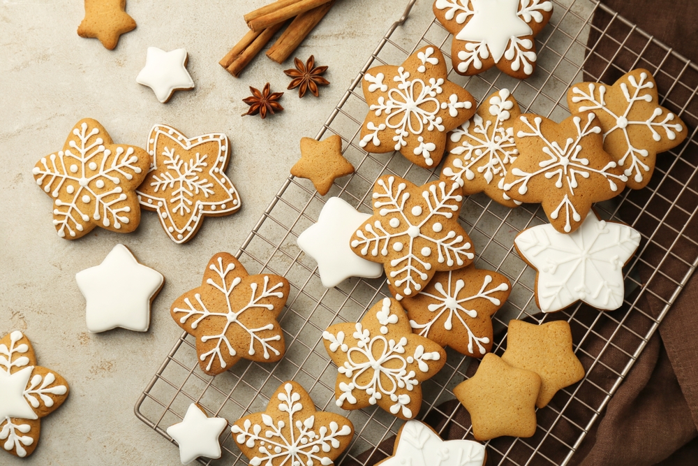 gingerbread snowflake cookies